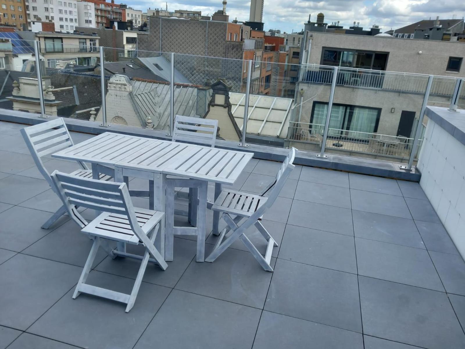Gezellig Centraal Gelegen Penthouse Oostende Apartman Kültér fotó
